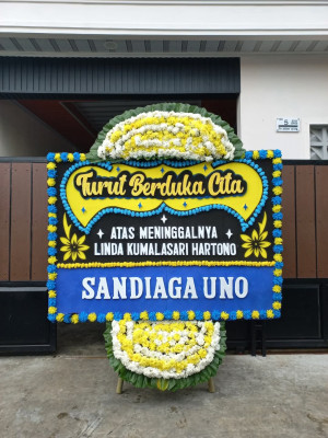 Papan Bunga Duka di Pulau Terung